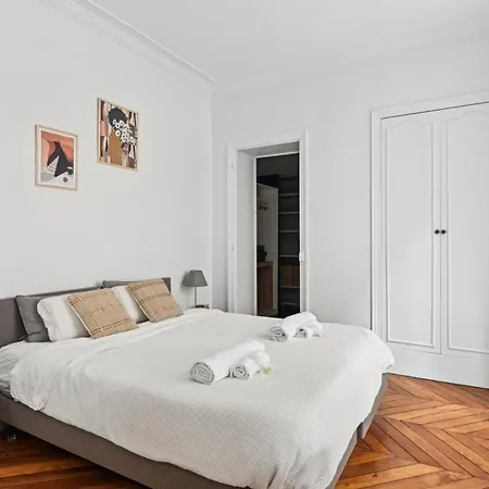 Jardin Du Luxembourg I And Bright Apartman